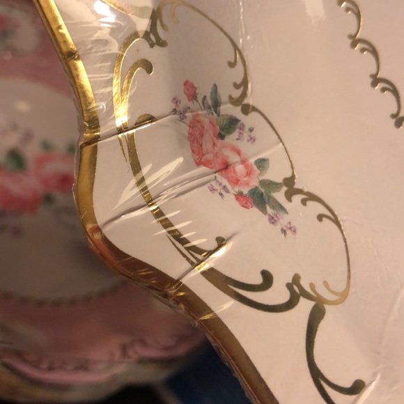 Talking Tables Truly Chintz paper plates - Picture 4 of 8